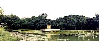 サイ・ンガーム公園の全景パノラマ写真